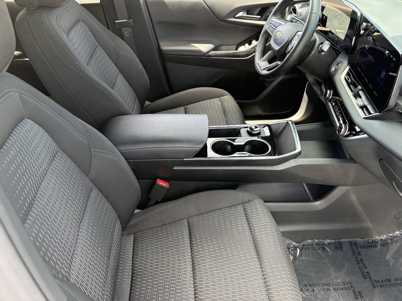 Used 2026 Chevrolet Equinox LT FWD image 14