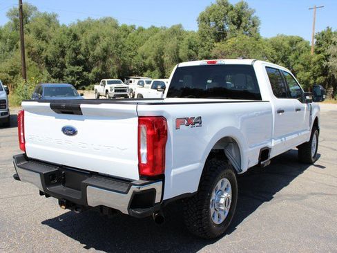 Used 2024 Ford F350 XLT w/ FX4 Off-Road Package AWD/4WD image 14