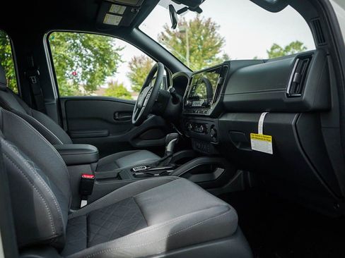 New 2026 Nissan Frontier SV w/ All-Weather Content Package image 9