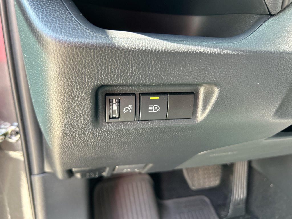 Certified 2023 Toyota RAV4 LE FWD image 13