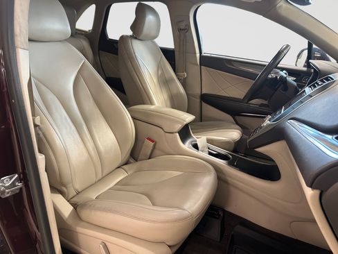 Used 2018 Lincoln MKC Premiere AWD/4WD image 19