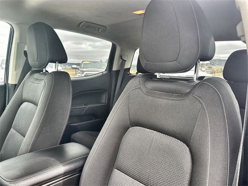 Used 2019 Chevrolet Colorado LT image 11