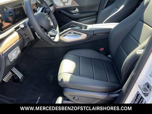 Used 2026 Mercedes-Benz GLS 450 4MATIC image 22