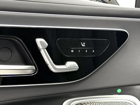 Used 2025 Mercedes-Benz CLE 450 4MATIC Coupe image 26
