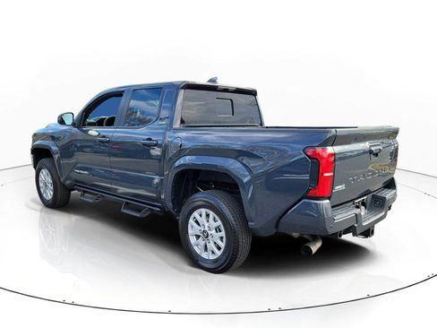 Used 2024 Toyota Tacoma SR5 w/ SR5 Upgrade Package image 4