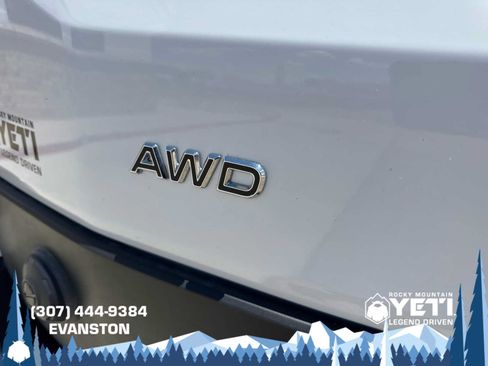 Used 2025 Ford Transit 250 148 High Roof AWD image 11
