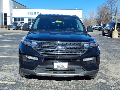 Used 2022 Ford Explorer XLT w/ Equipment Group 202A image 38