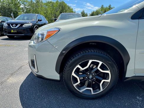 Used 2016 Subaru Crosstrek 2.0i Limited AWD/4WD image 14