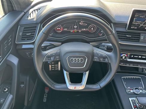 Used 2020 Audi SQ5 Premium Plus w/ Premium Plus Package AWD/4WD image 16