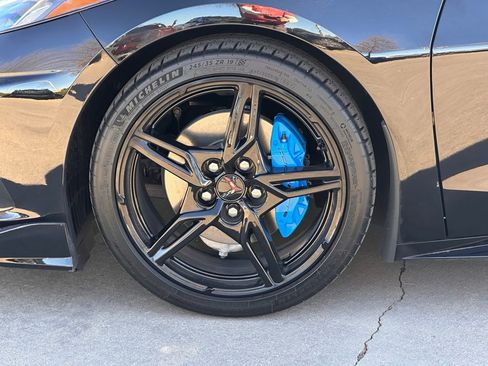 Used 2023 Chevrolet Corvette Stingray Coupe w/ 1LT image 9