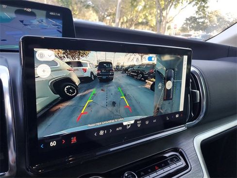 Used 2025 Ford Expedition Max Platinum w/ Driver's Package image 22