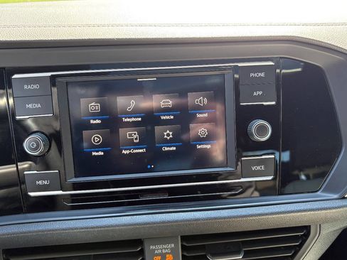 Used 2020 Volkswagen Jetta R-Line image 17