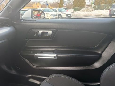 Used 2018 Ford Mustang GT image 22