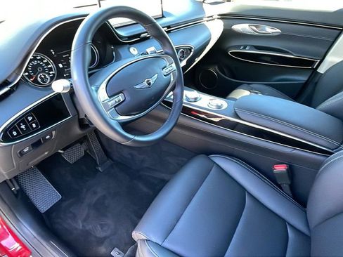 Used 2025 Genesis GV70 2.5T image 14