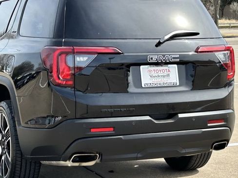 Used 2021 GMC Acadia SLT w/ Elevation Edition image 6