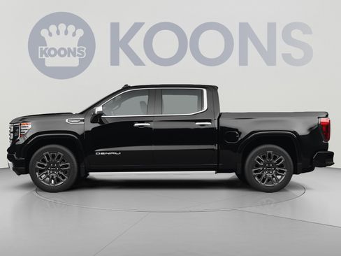 New 2026 GMC Sierra 1500 Denali Ultimate w/ LPO, Black Badging Package AWD/4WD image 2