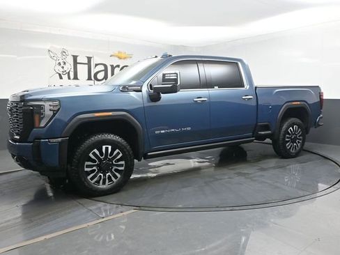 Used 2025 GMC Sierra 2500 Denali Ultimate w/ Max Trailering Package AWD/4WD image 31