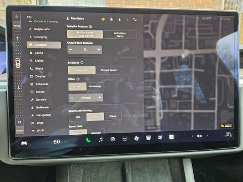 Used 2023 Tesla Model X image 52