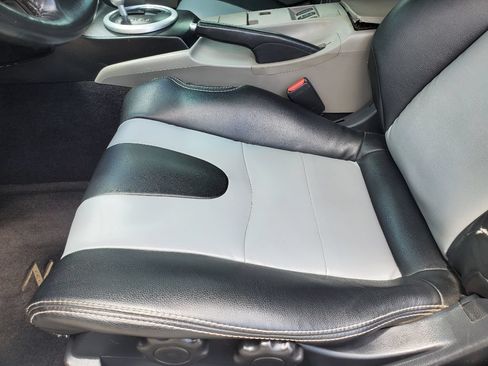 Used 2004 Nissan 350Z Touring w/ Aerodynamics Pkg RWD image 15