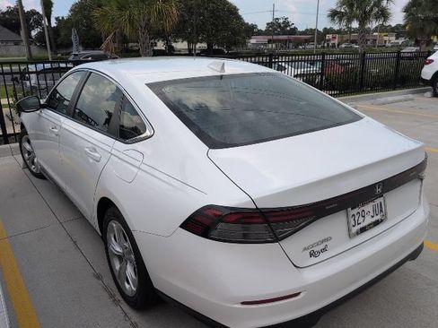 Certified 2024 Honda Accord LX image 3