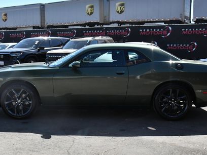 Used 2022 Dodge Challenger SXT w/ Blacktop Package