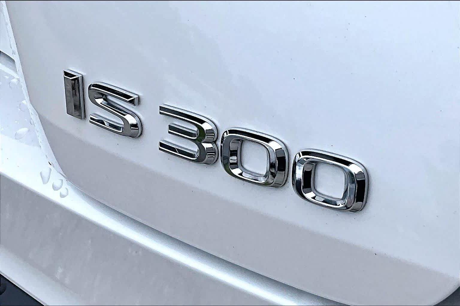 Used 2023 Lexus IS 300 w/ Comfort Package RWD image 10