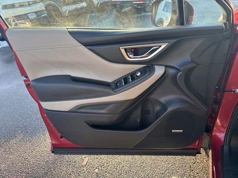 Used 2023 Subaru Forester Limited image 11