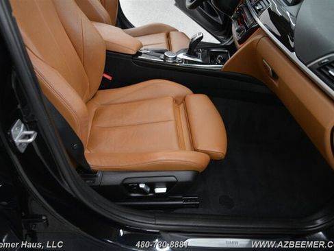 Used 2016 BMW 328i Sedan w/ Premium Package image 19