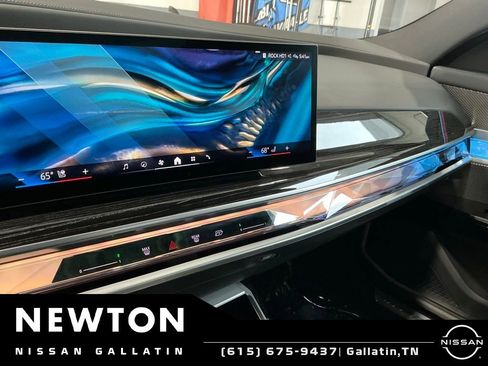 Used 2026 BMW 740i xDrive AWD/4WD image 69