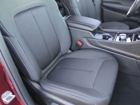 New 2025 Jeep Grand Cherokee Laredo w/ Luxury Tech Group I RWD image 22
