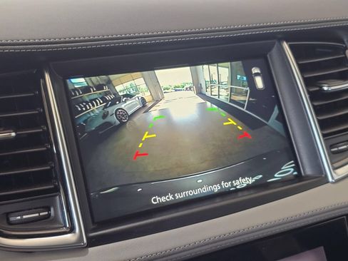 Certified 2023 INFINITI QX50 Luxe AWD/4WD image 12