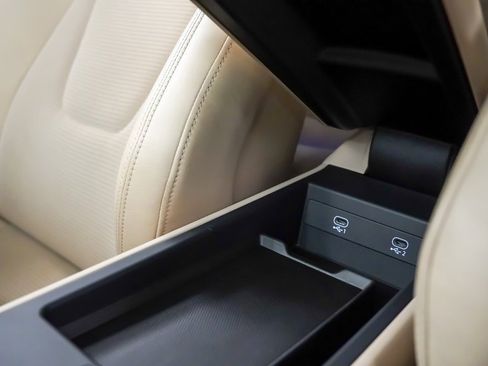 Certified 2022 Porsche 911 Carrera S image 32