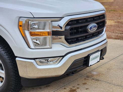 Used 2021 Ford F150 XLT w/ Equipment Group 301A Mid image 12