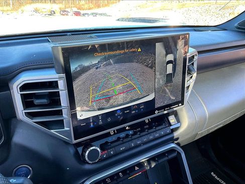 Used 2024 Toyota Tundra Platinum image 20