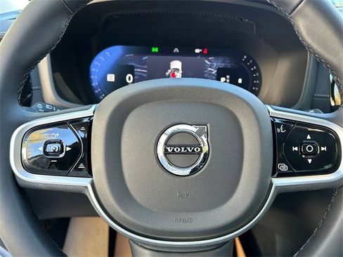 New 2026 Volvo V60 B5 Cross Country Ultra w/ Protection Package Premier image 9