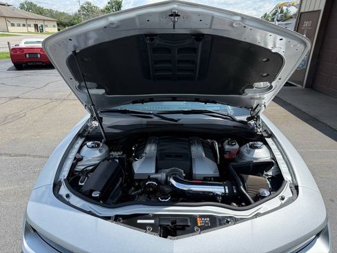 Used 2015 Chevrolet Camaro SS w/ Commemorative Special Edition RWD image 39