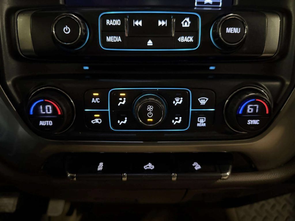 Used 2018 Chevrolet Silverado 1500 LT w/ Texas Edition AWD/4WD image 30
