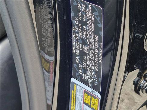 Used 2025 Kia K4 FWD image 22