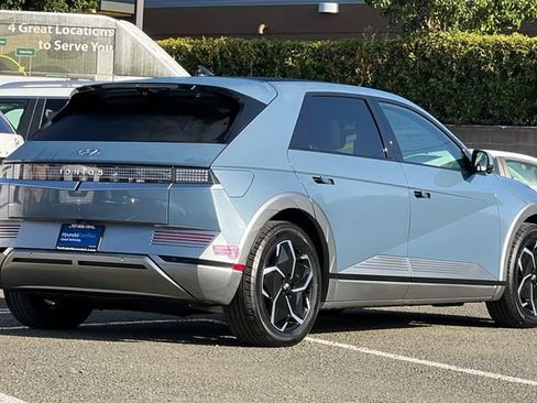 Certified 2024 Hyundai Ioniq 5 Limited RWD image 5