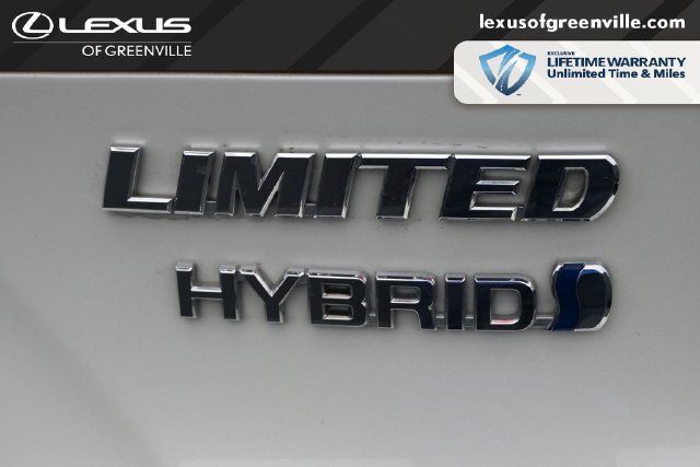 Used 2022 Toyota Venza Limited AWD/4WD image 29