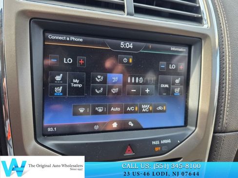 Used 2011 Lincoln MKX 2WD image 11