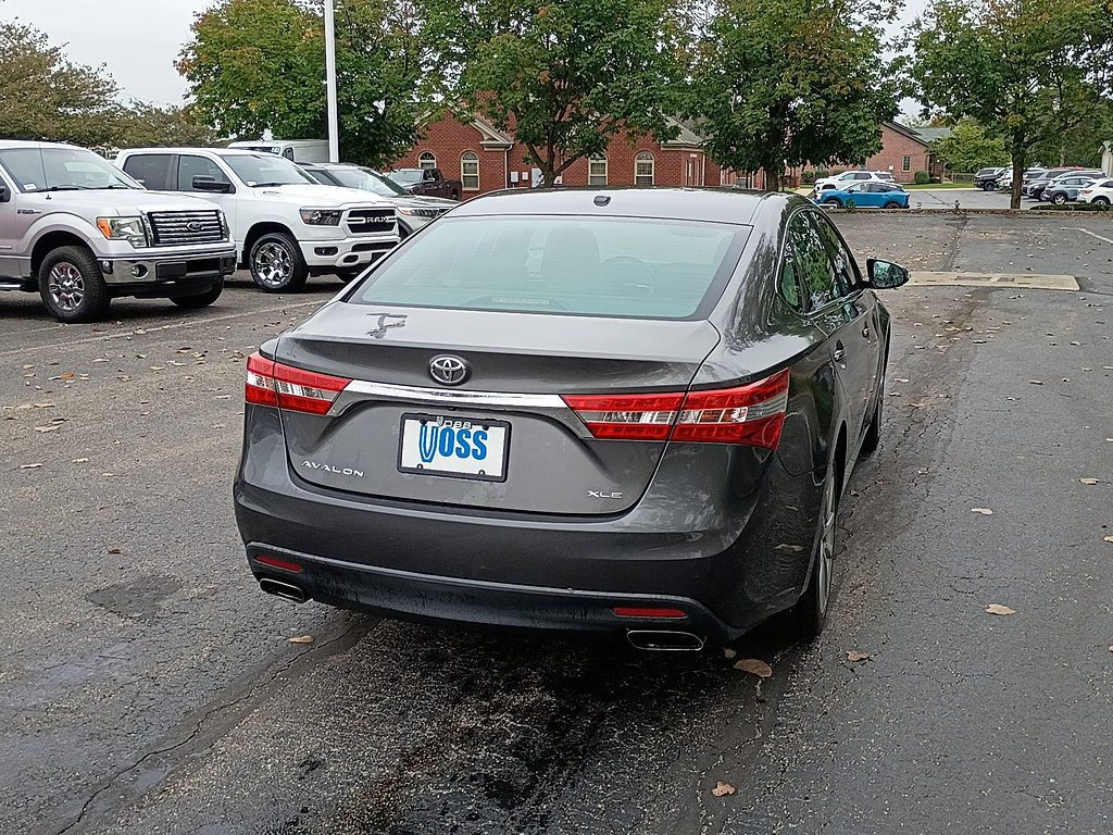 Used 2014 Toyota Avalon XLE Touring FWD image 3