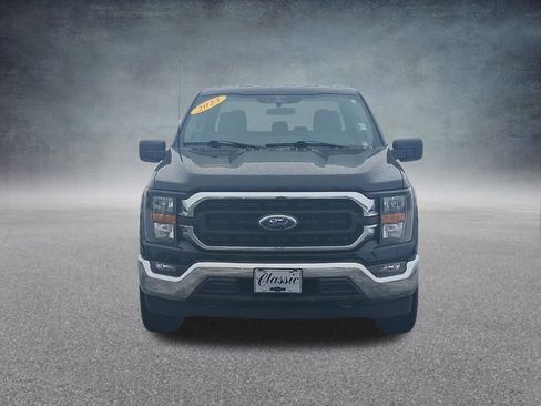 Used 2023 Ford F150 XLT image 2