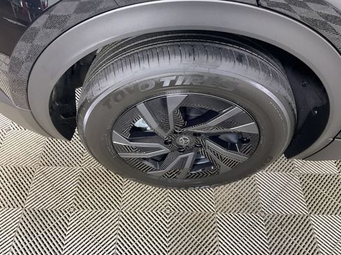 New 2026 Toyota C-HR AWD/4WD image 9