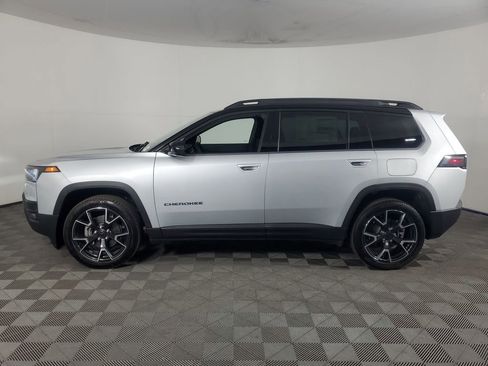 New 2026 Jeep Cherokee Overland image 7