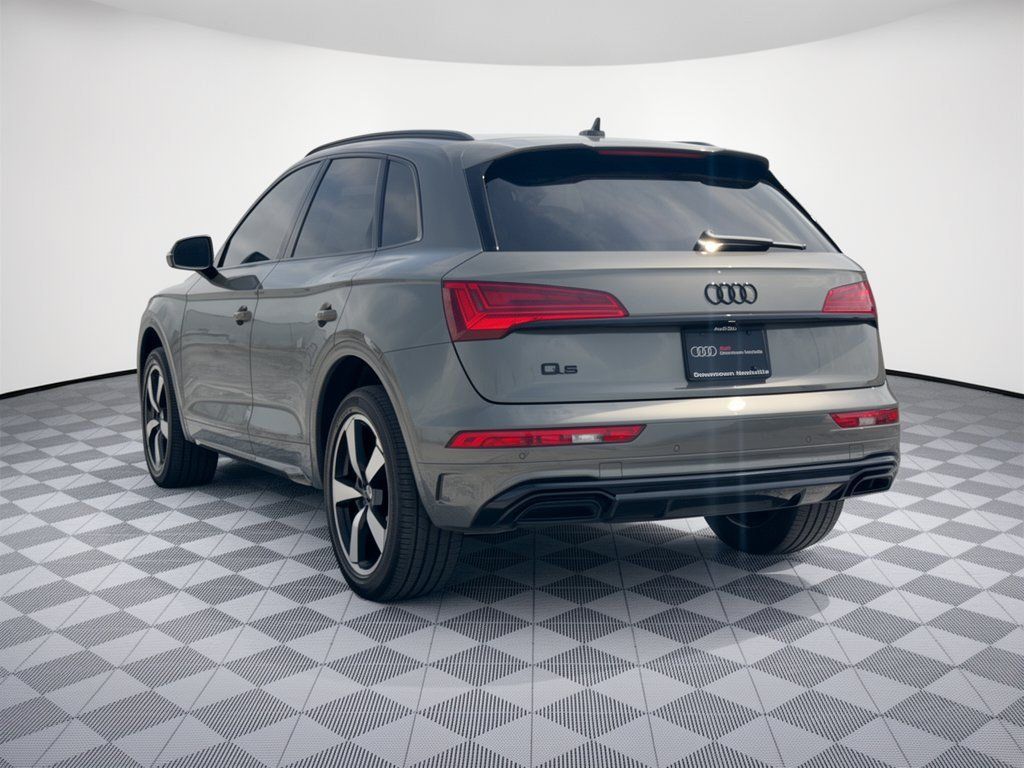 Certified 2024 Audi Q5 2.0T Premium Plus w/ Premium Plus Package AWD/4WD image 3