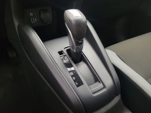 Used 2025 Nissan Versa S w/ Trunk Package image 26