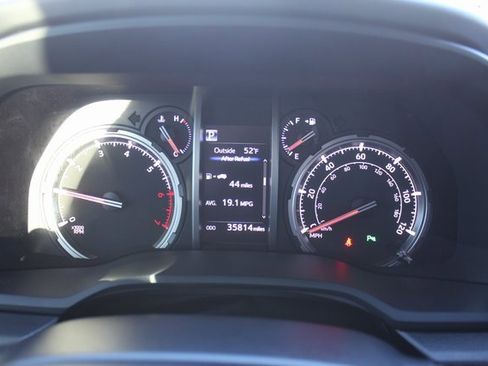 Used 2022 Toyota 4Runner Limited image 27