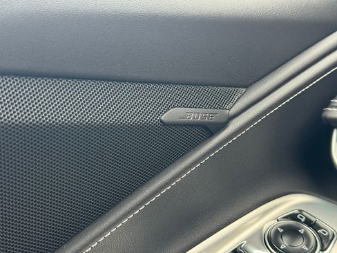 Used 2021 Chevrolet Corvette Stingray Coupe w/ Z51 Performance Package image 50