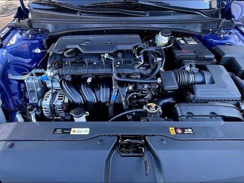New 2026 Hyundai Elantra SE FWD image 11